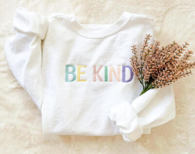 Be Kind Crewneck